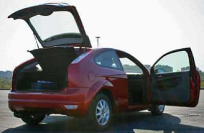 Ford Focus. - Ford Focus 1.8 TDCi. От 489 000 руб Ford Focus. - Ford Focus 1.8 TDCi. От 489 000 руб